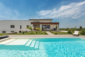 Villa Giulia Luxury Suite by BarbarHouse